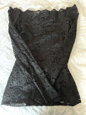 Black Lace Off-Shoulder Long Sleeve Top